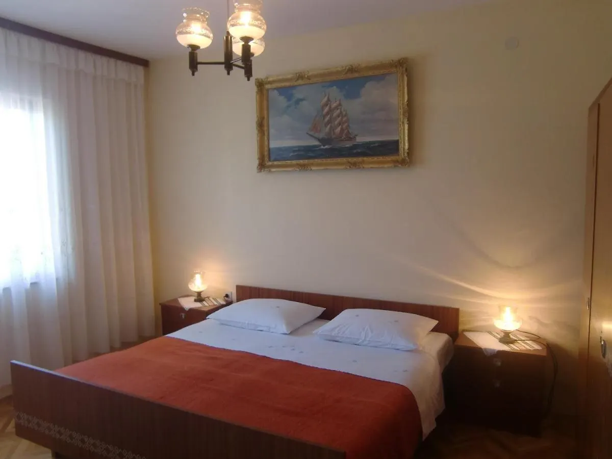 Apartment Marija Vrh