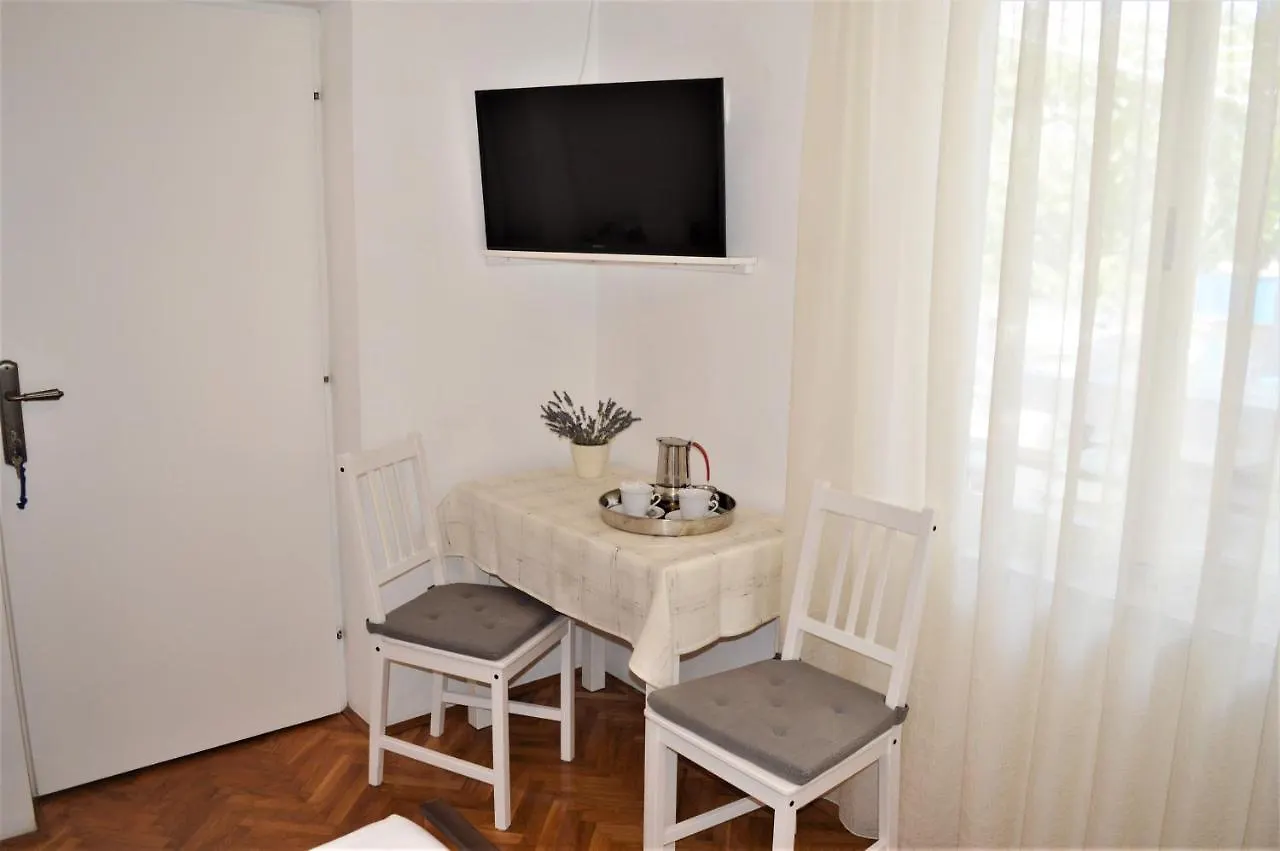 Apartment Marija Vrh  Croazia